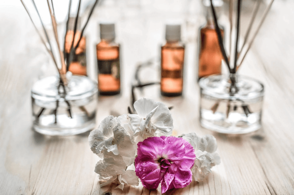 FIVE BEST ESSENTIAL OILS FOR ECZEMA